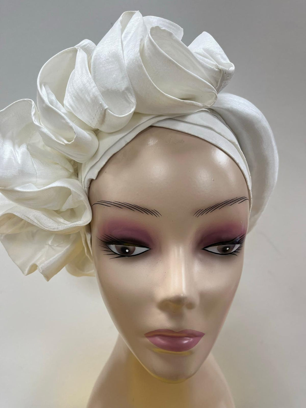 Off-White Pre-styled Turban Hat / Auto Gele